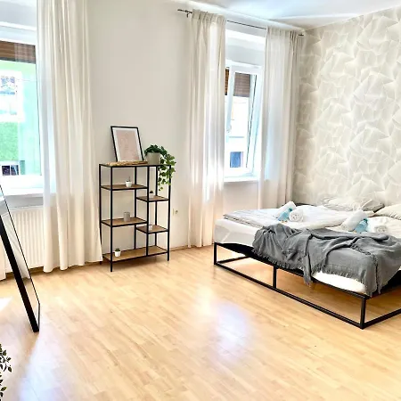 Lejlighed Comfy - Self Check-in *